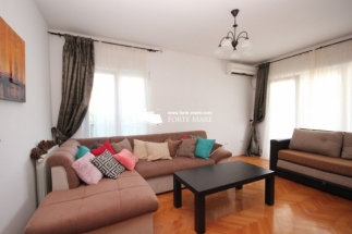 Apartment for sale in Njivice