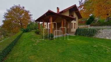 Haus auf zwei Etagen Blagovac - Vogošća