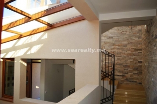 Seaviev luxury apartment with Living room + bedroom + 2 toilets + 2 terraces