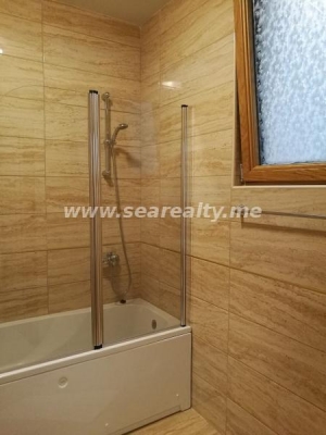 Seaviev luxury apartment with Living room + bedroom + 2 toilets + 2 terraces