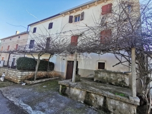 ISTRIA, KANFANAR - Istrian house for renovation