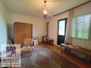 Kuća 276 m², 10 ari, Obrenovac, Mala Moštanica – 100 000 €