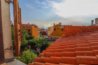 Rovinj, center, two great apartments in a desirable location