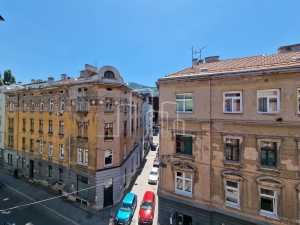 Prodaja veliki stan Marijin Dvor Sarajevo
