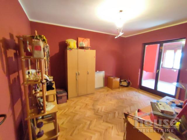 Kuća RAKOVAC, RAKOVAC, kv: 350, € 199000, ID: 3045526