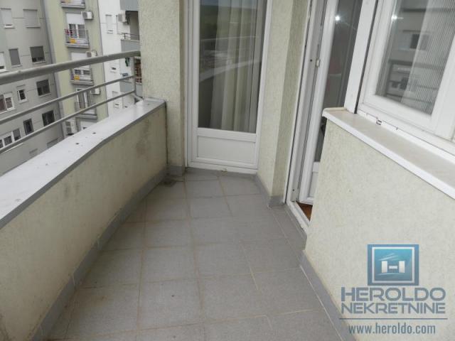 Comfortable four-room apartment in Plavusa, Jagodina