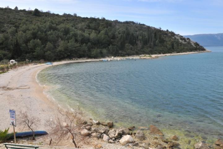 Klek (65km od Dubrovnika) prekrasna vila s bazenom i pogledom na more