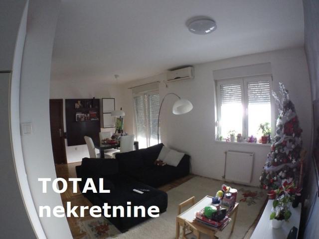 2 Dvosoban stan NOVI SAD, 97850€