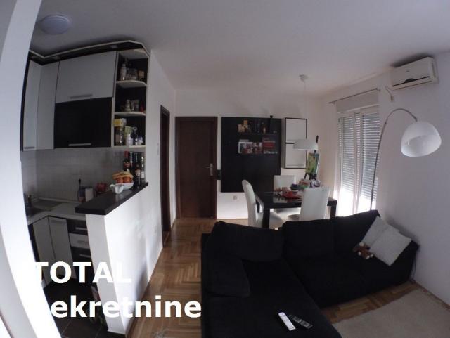 2 Dvosoban stan NOVI SAD, 97850€