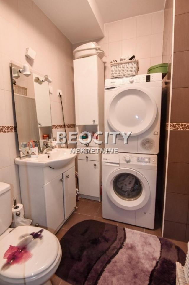 Novi Sad, Nova Detelinara, Dr Svetislava Kasapinovica , 2. 5, 66m2, 142000EUR