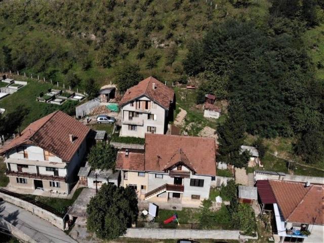 Prodaje se kuća, 216 m2, Dragojla Čpajaka , Prijepolje