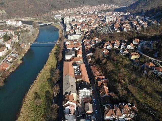 Prodaje se renoviran STAN  55 m2, ul. Valterova 131, Prijepolje