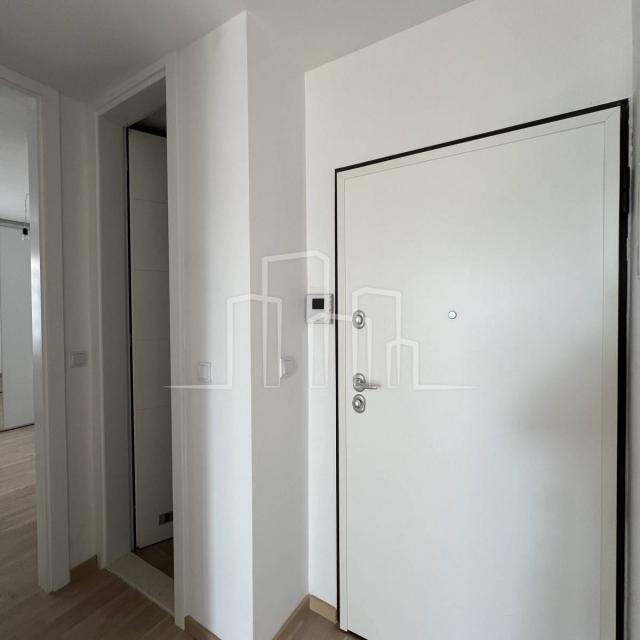 Three-room apartment for rent in Sarajevo Tower
