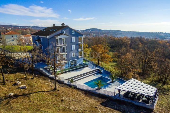 VIŠKOVO, MARČELJI - exclusive two-story apartment 144m2 with use of the pool - sea view