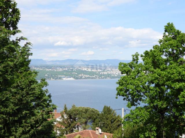 OPATIJA - beautiful apartment DB+1S in a villa 50m2 with a panoramic view of the sea + garden 20m2