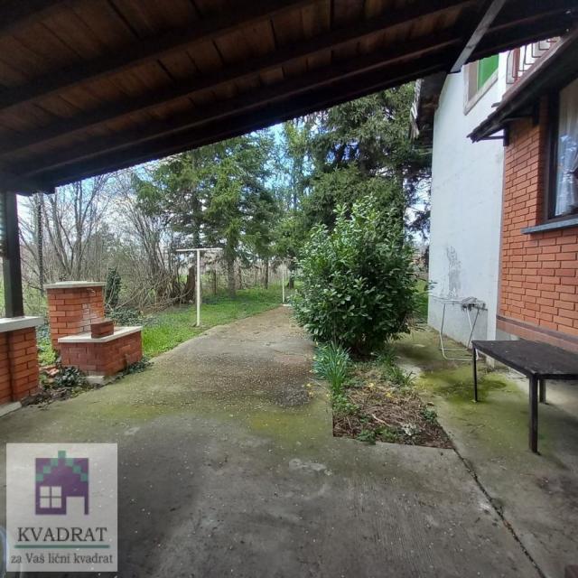 Kuća 250 m², 40 ari, Obrenovac, Ratari - 80 000 € (NAMEŠTENA)