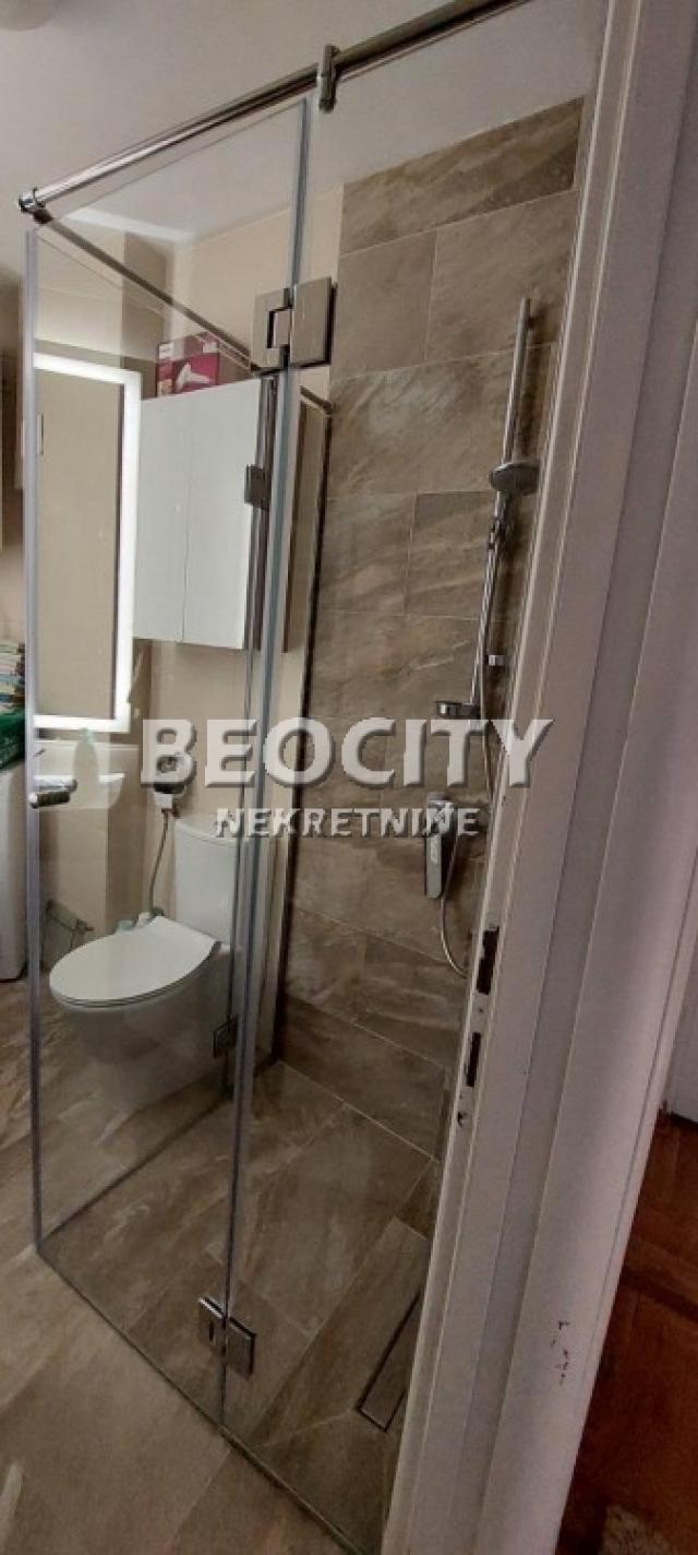 Rakovica, Kanarevo brdo, Borska , 1. 5, 42m2, 101000EUR