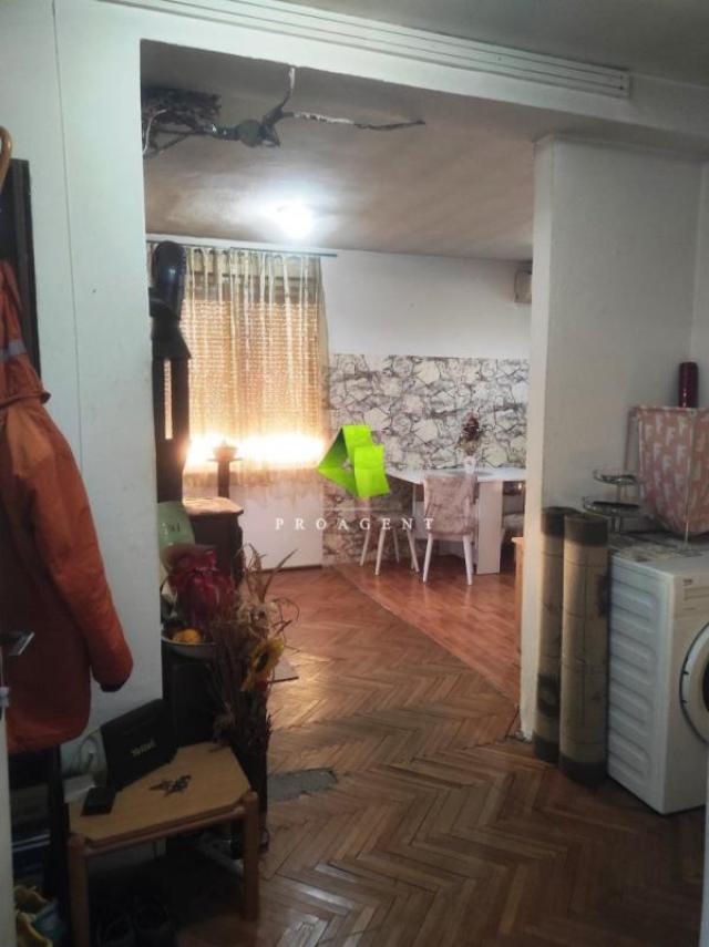 Dvoiposoban stan u naselju Zele Veljković ID#4394