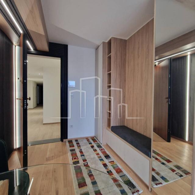 Nov i novoopremljen dvoetažni apartman pogled staza Bjelašnica 57m2 Marigona Bjelašnica