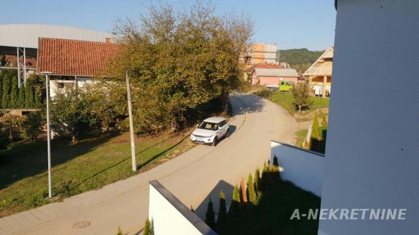 Apartman, Vrdnik, 110m. kv. 250000eura