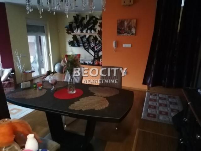 Rakovica, Miljakovac 3, Miljakovačke livade, 5. 5, 250m2, 0EUR