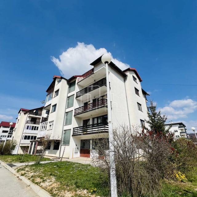 Three-room apartment East Sarajevo for sale