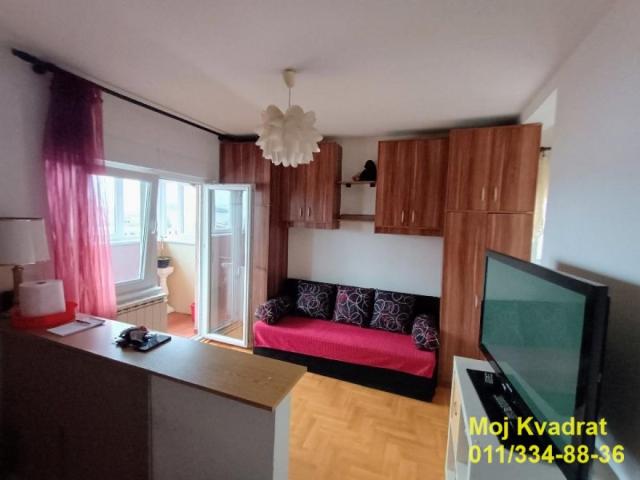 Zvezdara, Cvetkova pijaca - Braće Miladinov, 30m2