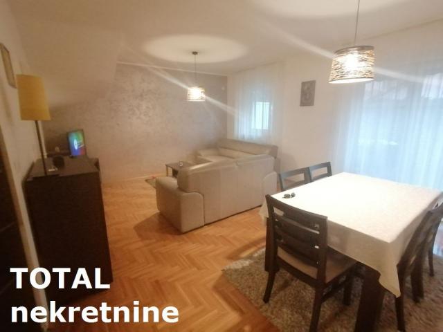 4 Četvorosoban stan NOVI SAD, 180250€