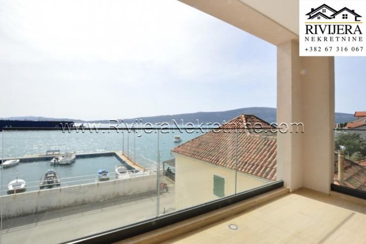 One-bedroom newly built apartment on the coast of the Bijela sea
