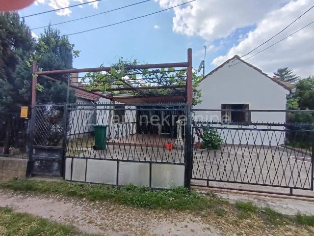 Obrenovac, kuća 46m2