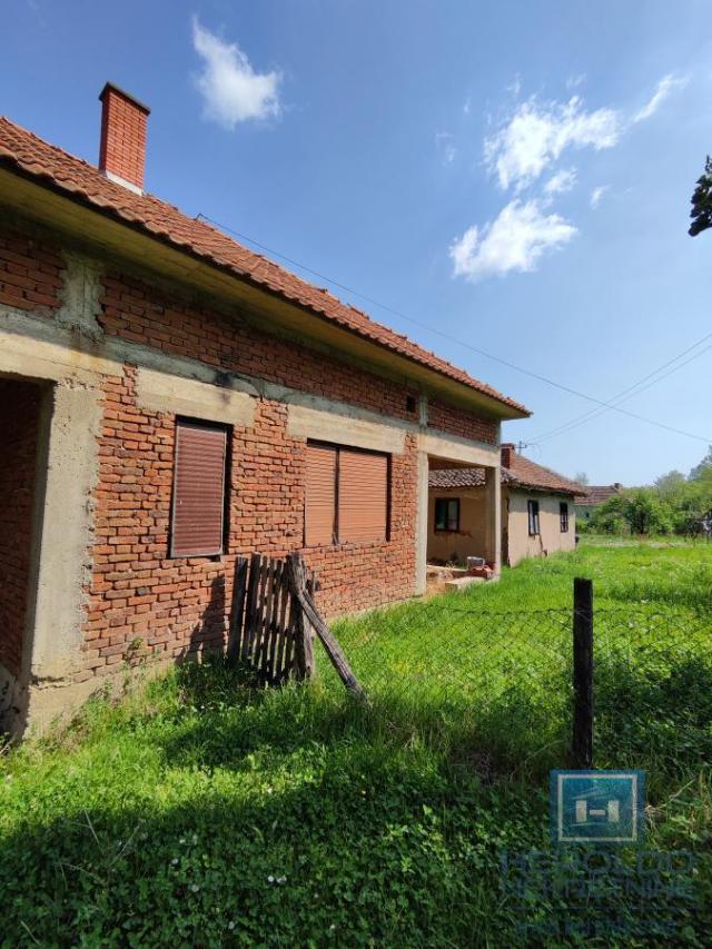 Seosko imanje u Šantarovcu, Jagodina