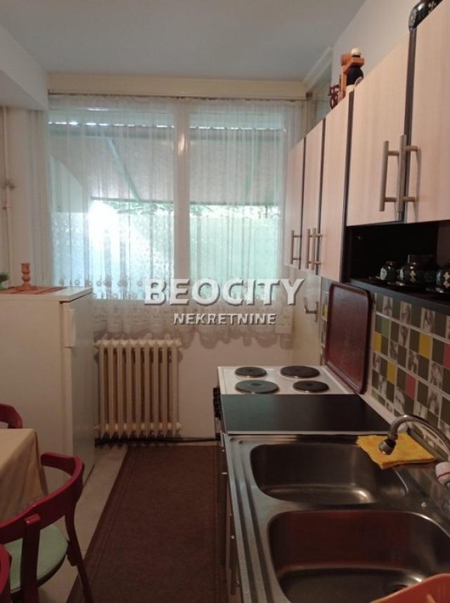 Novi Sad, Liman 3, Bulevar cara Lazara, 1. 0, 38m2, 300EUR