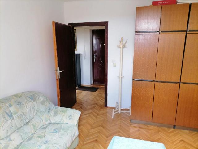 Sombor. Peti sprat, potkrovlje, 60m2