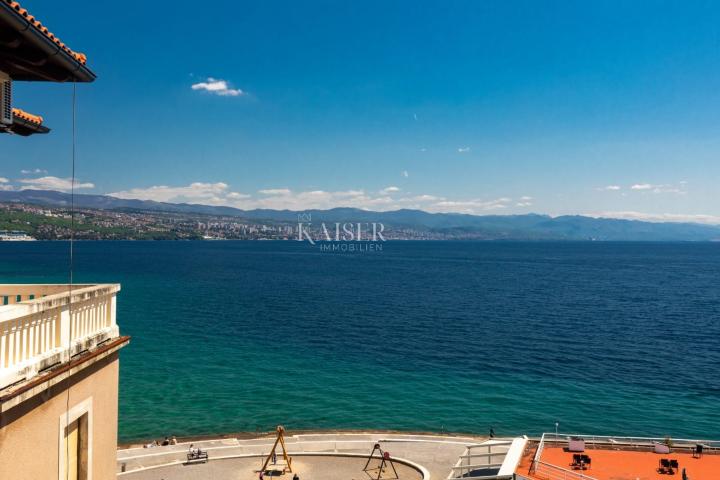 Opatija, center - apartment by the sea with a beautiful view