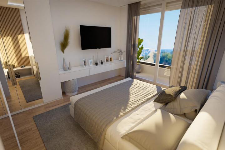 Istra, Rovinj, S4 luksuzan stan na prvom katu s tri spavaće sobe s pogledom na more nadomak centra