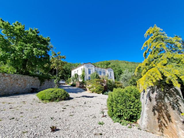 OPATIJA, BRSEČ - luxury villa 430m2 with pool and sea view + landscaped garden 2700m2