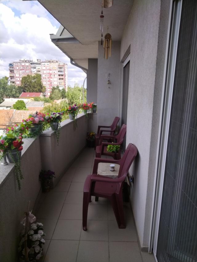 Dvosoban stan u Pancevu na Tesli 77 kvadrata | Vlasnik 