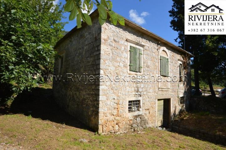 Stone house near the sea Kamenari Herceg Novi