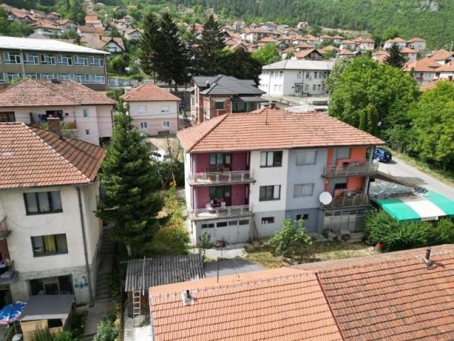 Prodaje se kuća u nizu  184 m, Pionirska, Prijepolje
