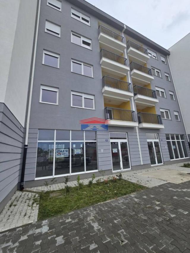 Novi Sad - Jugovićevo - poslovni prostor u sivoj fazi - 350m2 - cena na upit
