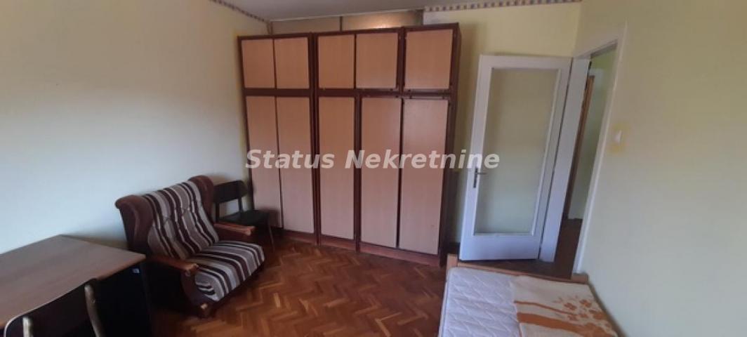 Grbavica-Namešten Trosoban stan 52 m2 na početku ulice Miše Dimitrijevića-potreban Depozit-065/385 8