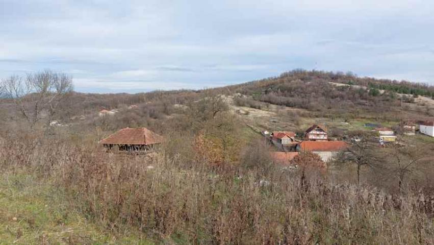 Boljevac, Rtanj – Mali izvor 30kvm + 1ha 14a 62kvm ID#23594