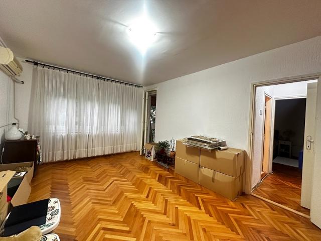Prodajemo odličan stan u Nikole Marakovića, 53m²