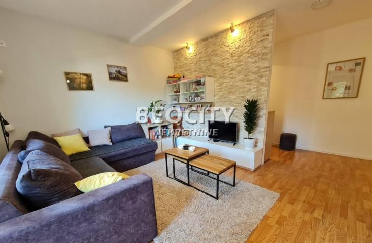 Novi Sad, Sajam, Trg 1. maja, 2. 0, 54m2, 130000EUR