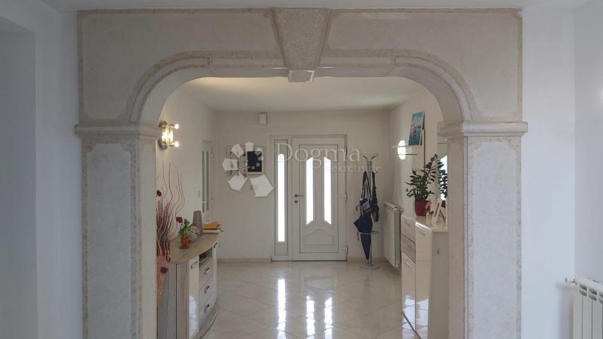 House Labin, 280m2