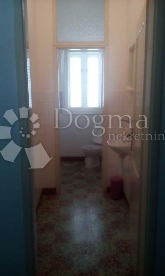 Flat Grad, Šibenik, 109m2