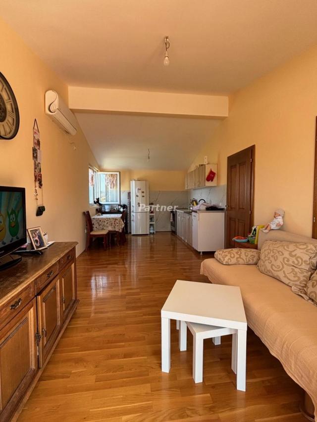 House 208 m2, Bjelisi