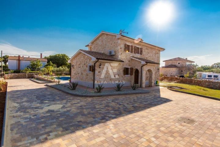 Krk, village, unique new house with a pool! ID579