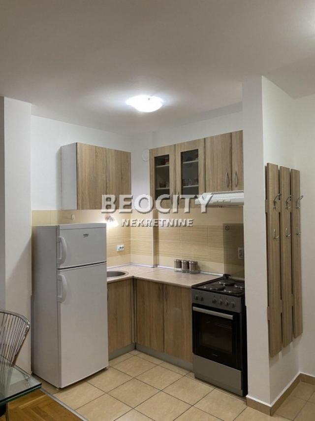 Novi Sad, Detelinara, Veselina Masleše, 3. 5, 83m2, 600EUR