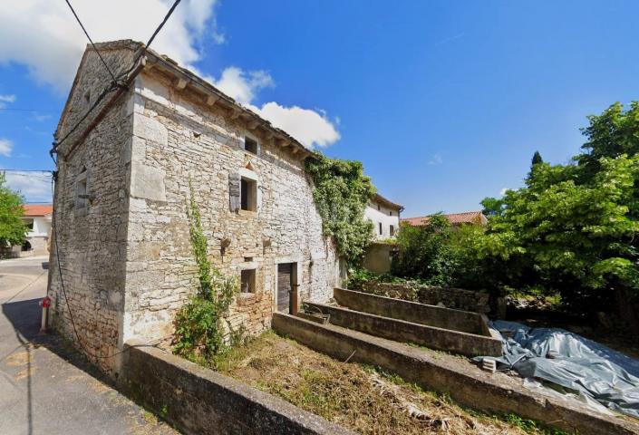 ISTRIA, MARČANA - Stone house in a row with its own garden